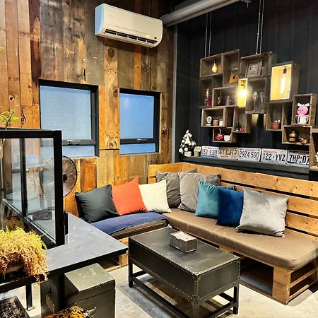 You Worth Inn Kota Hualien Bagian luar foto