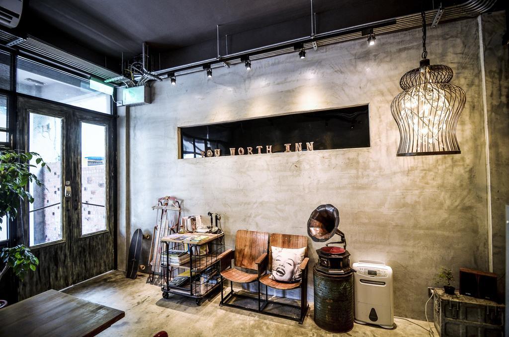 You Worth Inn Kota Hualien Bagian luar foto