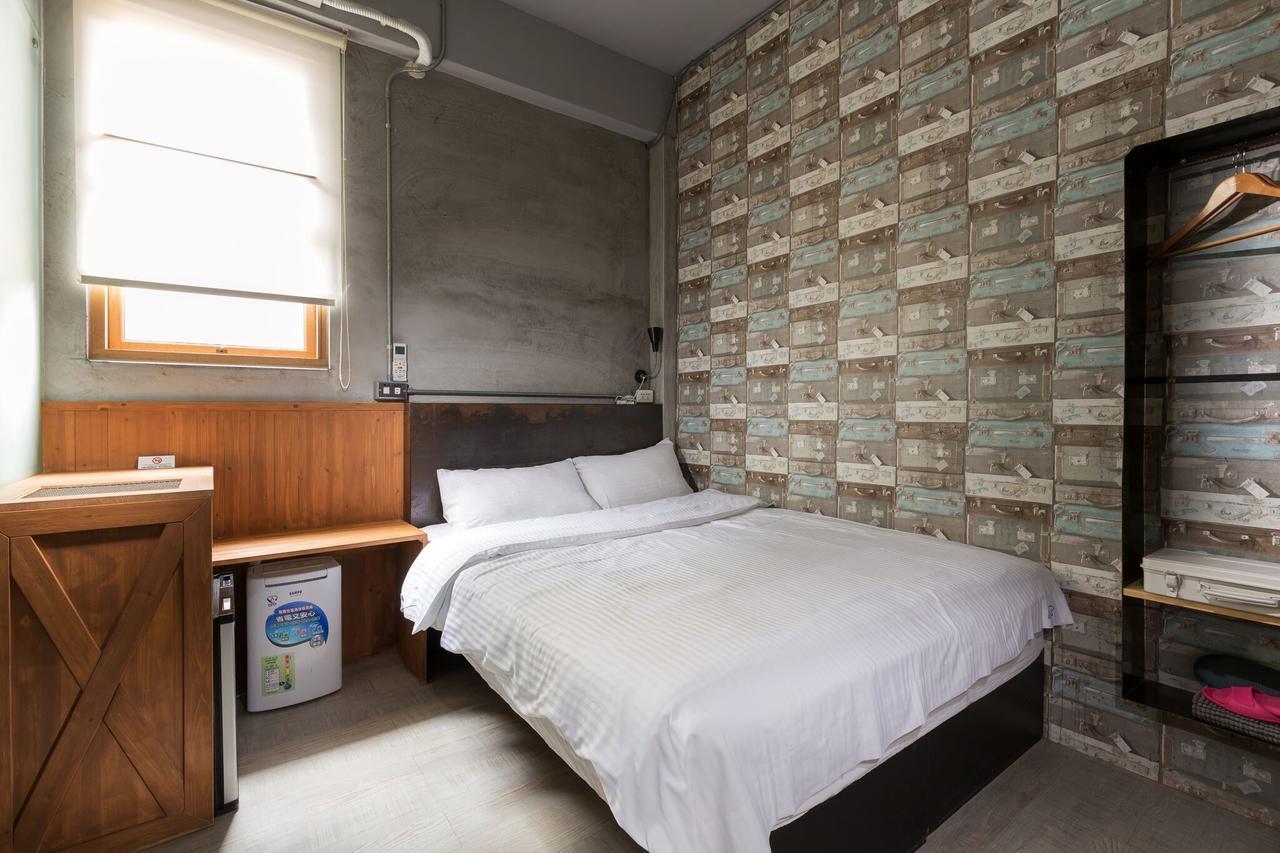 You Worth Inn Kota Hualien Bagian luar foto